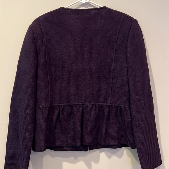 ST. JOHN JACKET - Picture 2 of 6